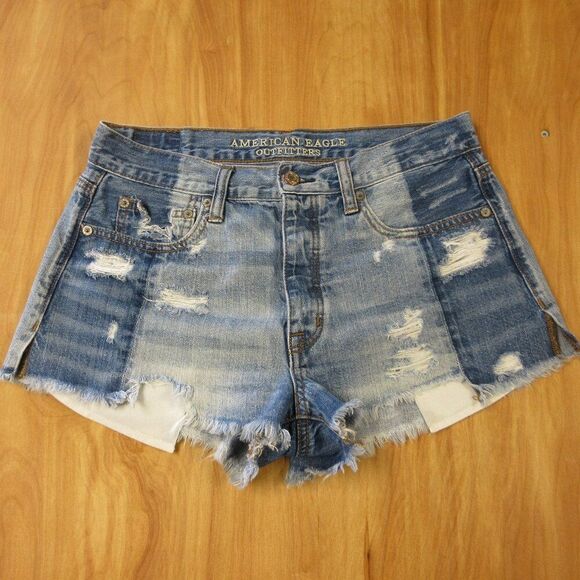 AMERICAN EAGLE Vintage Hi-Rise Festival Jean Shorts Sz 6 Frayed Hem Ripped Denim - Picture 1 of 15